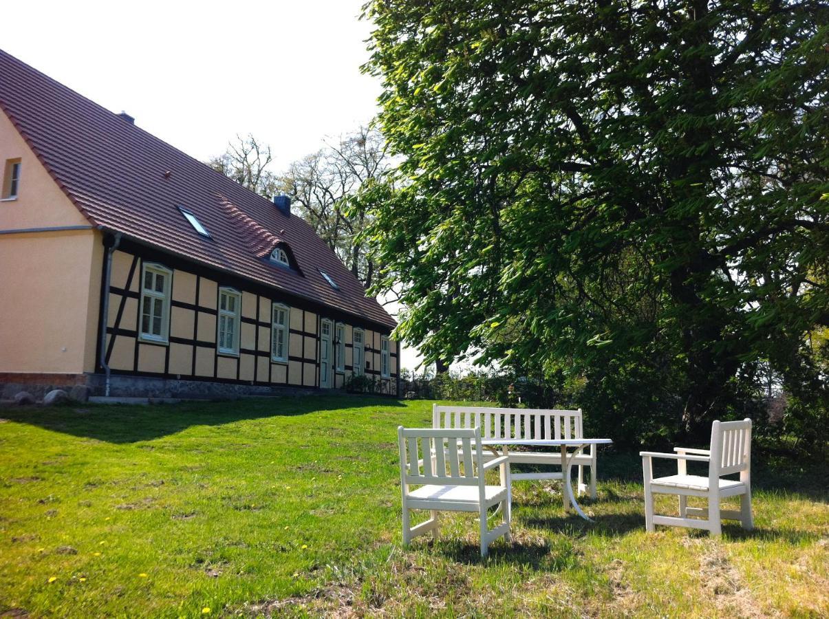 Altes Pastorat Schwichtenberg Apartment Borrentin